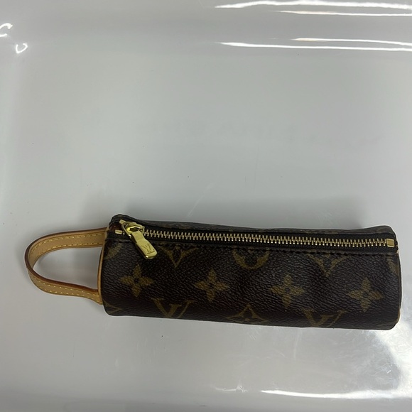 Louis Vuitton Monogram Golf Ball Bag - Picture 10 of 10